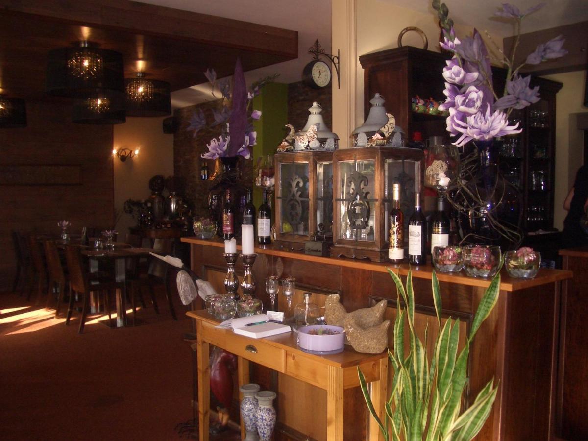 De Oude Smidse Bed & Breakfast Baexem Exterior photo