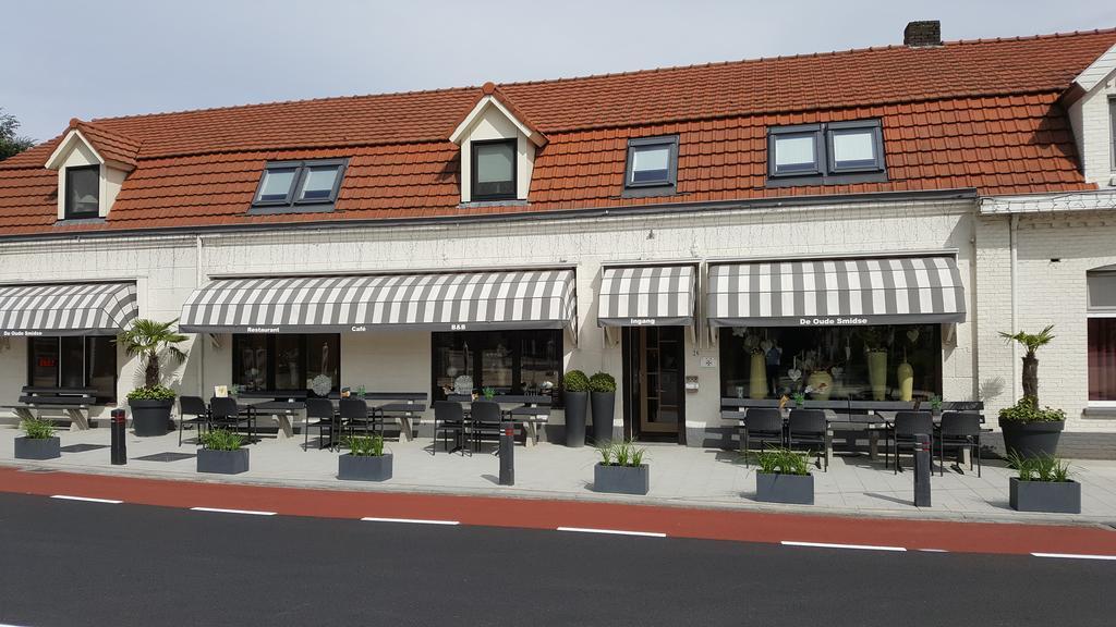 De Oude Smidse Bed & Breakfast Baexem Exterior photo